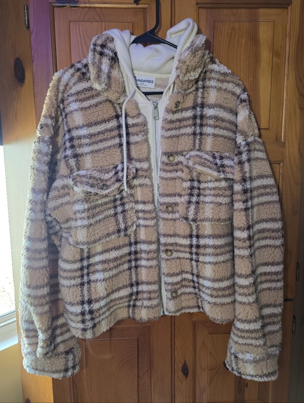 No Boundaries Beige Plaid Sherpa Hoodie Jacket
